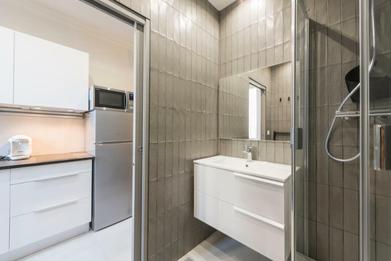 F2 Chambre En Duplex Saint-Raphaël Exteriör bild