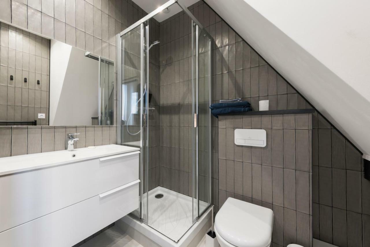 F2 Chambre En Duplex Saint-Raphaël Exteriör bild