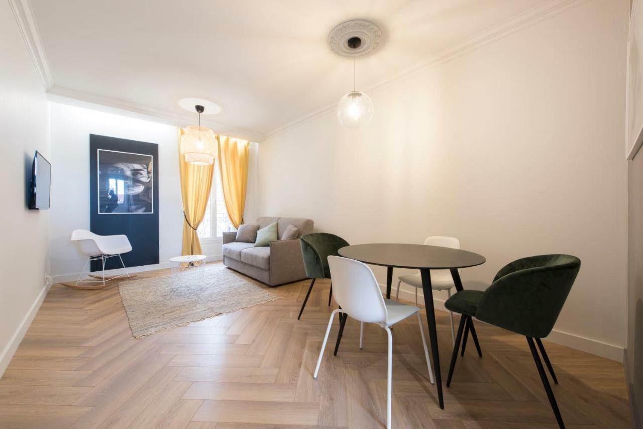 F2 Chambre En Duplex Saint-Raphaël Exteriör bild